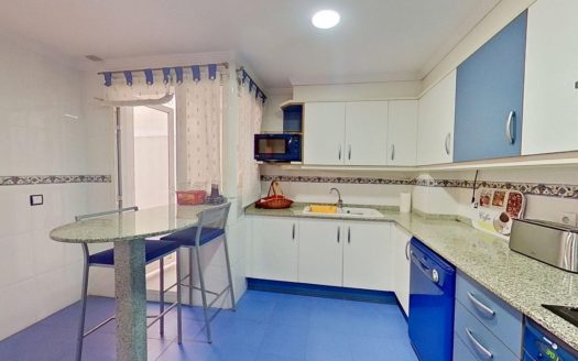 Venta Piso Tavernes Blanques ref. 1-65898