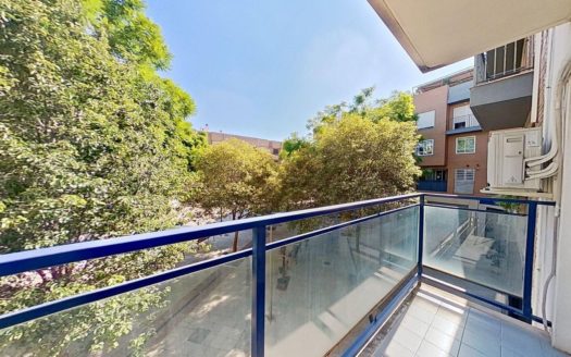 Venta Piso Tavernes Blanques ref. 1-65898