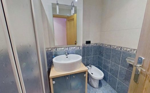 Venta Piso Tavernes Blanques ref. 1-65898