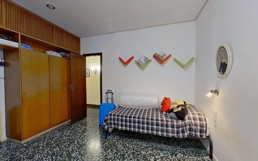 Venta Piso El Pilar Ciutat Vella València ref. 1-65896