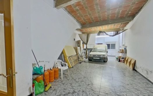 Venta Casa-Chalet Sants Patrons Casc Urbà Alzira ref. 1-65894