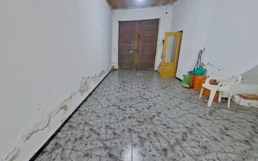Venta Casa-Chalet Sants Patrons Casc Urbà Alzira ref. 1-65894