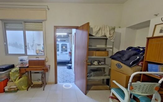 Venta Casa-Chalet Sants Patrons Casc Urbà Alzira ref. 1-65894