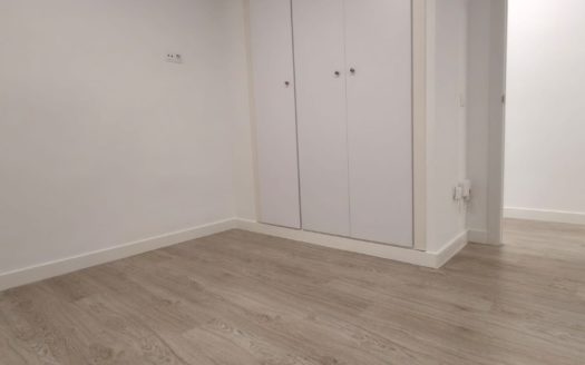 Venta Piso Sant Antoni La Saïdia València ref. 1-65903